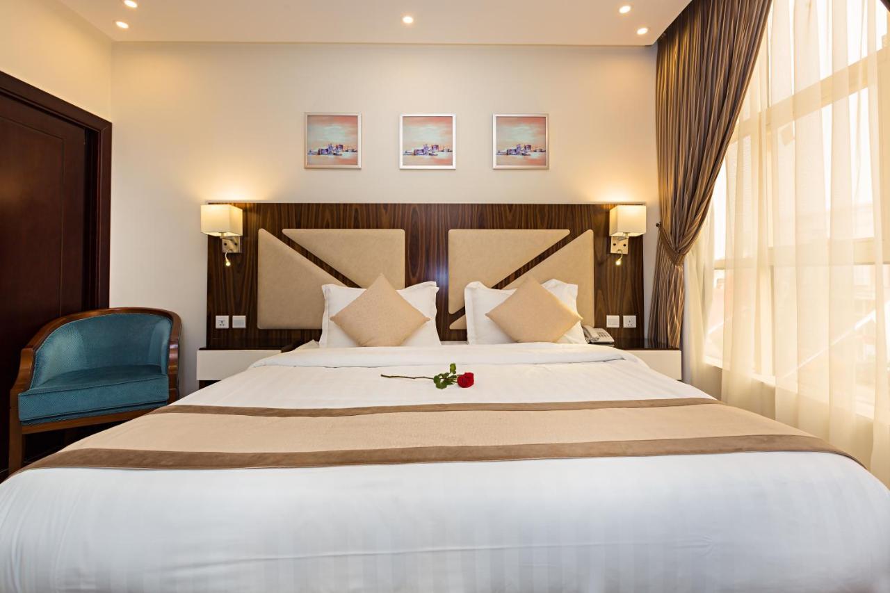Sun Park Hotel Suites Jeddah Exterior foto