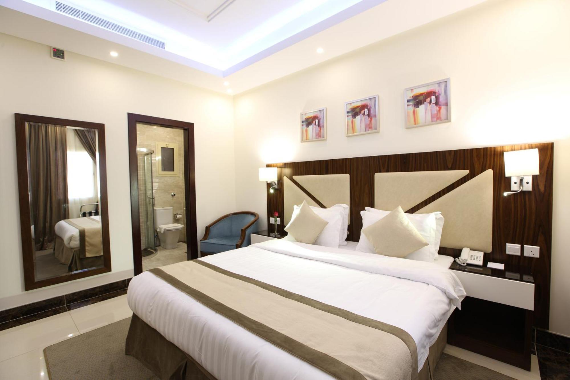 Sun Park Hotel Suites Jeddah Exterior foto