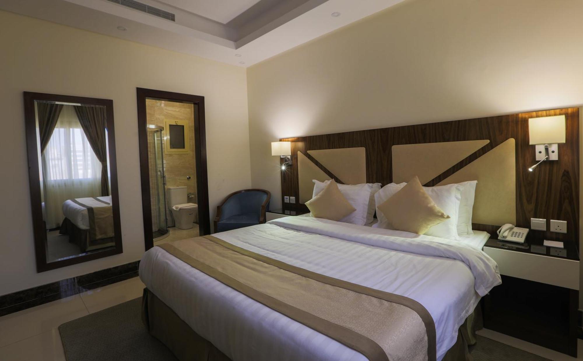 Sun Park Hotel Suites Jeddah Exterior foto